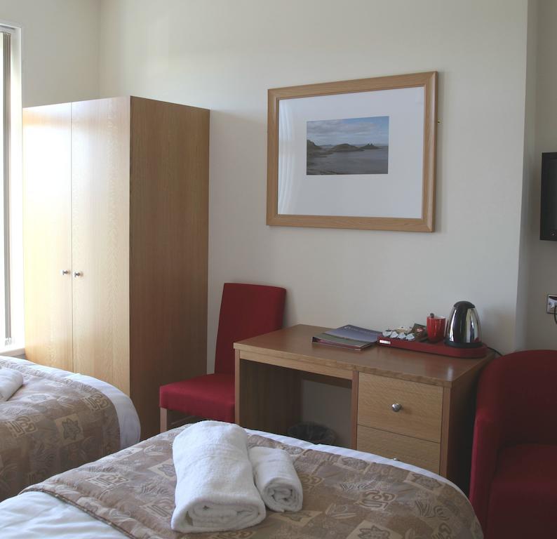Somerfield Lodge Суонси Номер фото